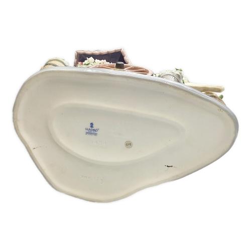 フィギュリン 公園通りの花屋さん