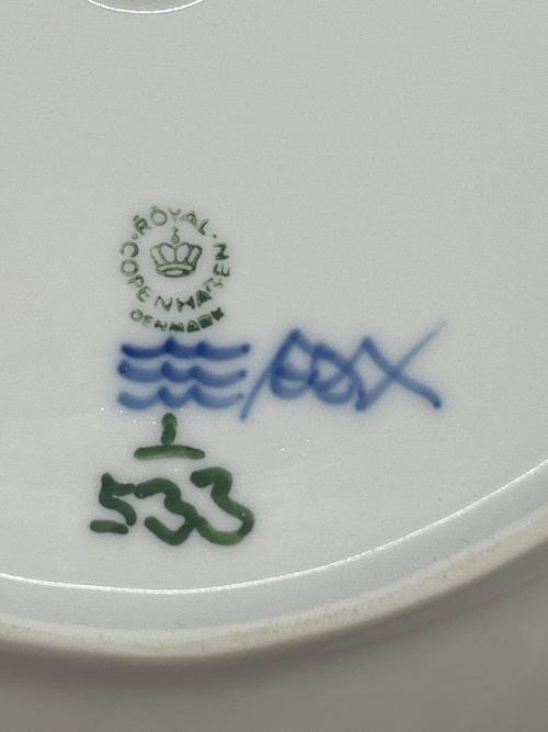 ROYAL COPENHAGEN (ロイヤル・コペンハーゲン) オーバルプレート 約36cm ブルーフルーテッド・ハーフレース USED