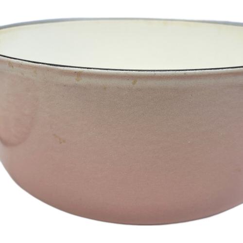 LE CREUSET (ルクルーゼ) 鍋 SIZE 20cm シェルピンク シグニチャー ココット・ロンド USED