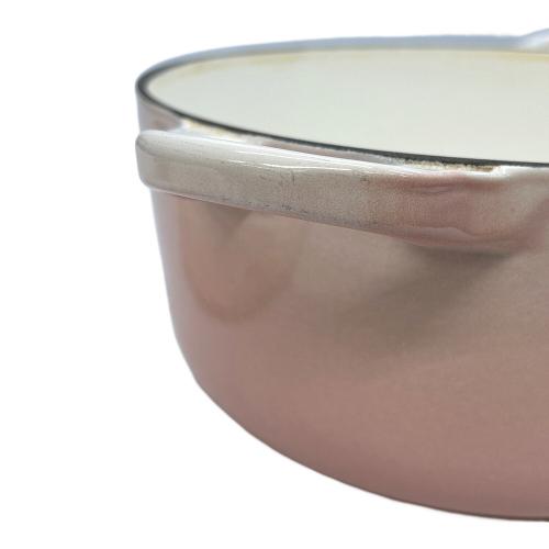 LE CREUSET (ルクルーゼ) 鍋 SIZE 20cm シェルピンク シグニチャー ココット・ロンド USED