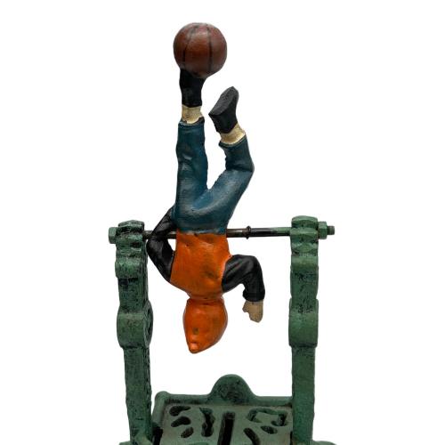 鋳造 貯金箱 iron coin bank Boy on Trapeze 空中ブランコに乗る少年