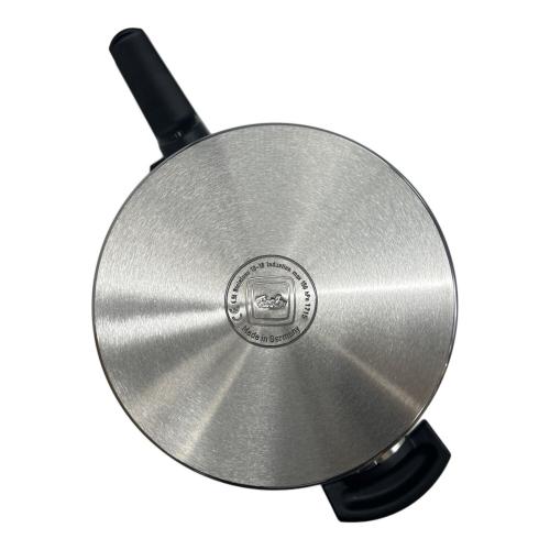 Fissler (フィスラージャパン) SYMPHONY  IN RED レシピ本付 PSCマーク(圧力鍋)有