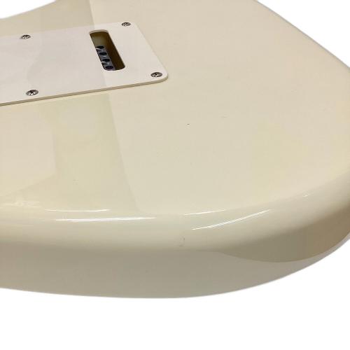 HISTORY HST-Performance ストラトキャスタータイプ