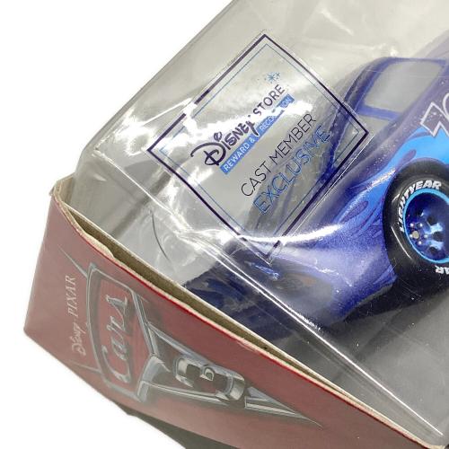ダイキャストカー ライトニング・マックイーン 2017 Holiday Cast Menmber Exclusive 非売品 Disney Store30周年記念