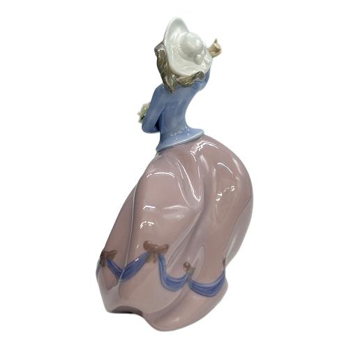 LLADRO (リヤドロ) Spring Breeze 5590