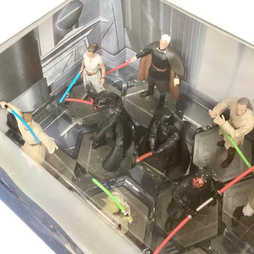 STAR WARS: Jedi vs Sith