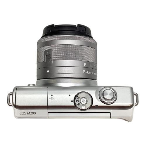 ミラーレス一眼カメラ EOS M200 15-45レンズキット