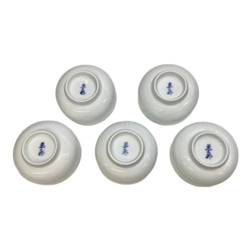 有田焼 蓋付茶器 白磁彫文 井上萬二作