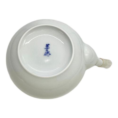 有田焼 蓋付茶器 白磁彫文 井上萬二作