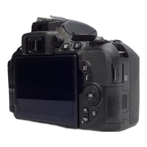 デジタル一眼レフカメラ D5600 VRレンズキット