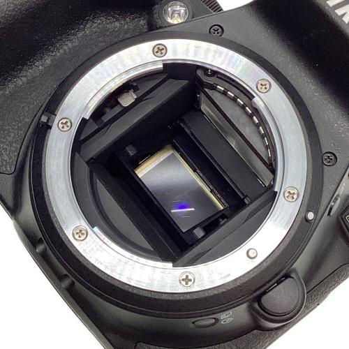 デジタル一眼レフカメラ D5600 VRレンズキット