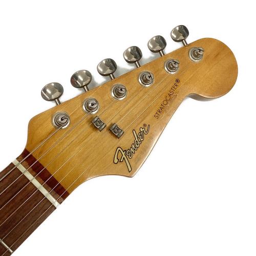 FENDER JAPAN (フェンダージャパン) ST-456 MOD Fender Noiseless P.Uに換装あり