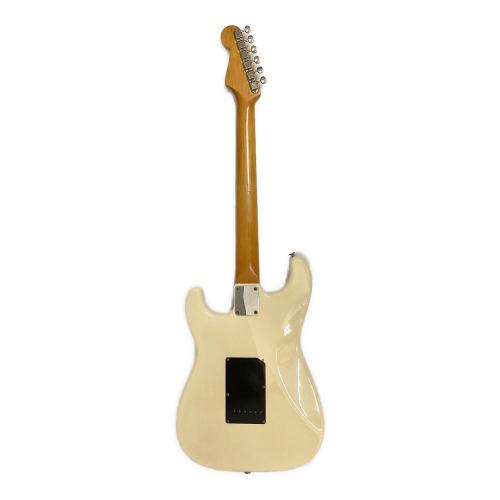 FENDER JAPAN (フェンダージャパン) ST-456 MOD Fender Noiseless P.Uに換装あり