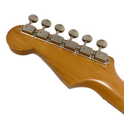 FENDER JAPAN (フェンダージャパン) ST-456 MOD Fender Noiseless P.Uに換装あり