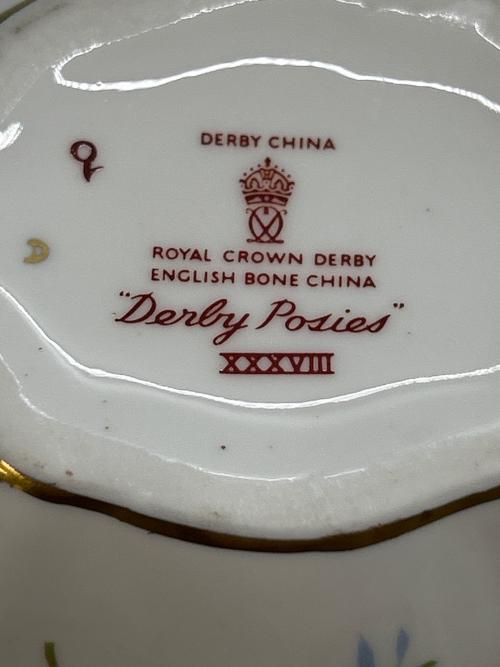 ROYAL CROWN DERBY (ロイヤルクラウンダービー) シュガーポット＆クリーマーセット Derby Posies