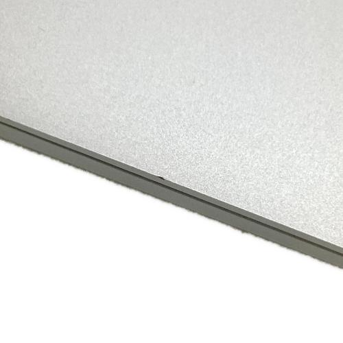 MacBook Air 2018 13インチ A1932