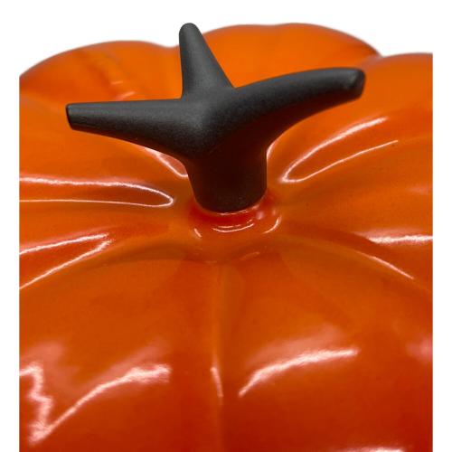 LE CREUSET (ルクルーゼ) 両手鍋 SIZE 22cm オレンジ パンプキン・ココット