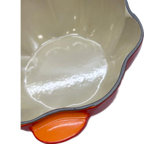 LE CREUSET (ルクルーゼ) 両手鍋 SIZE 22cm オレンジ パンプキン・ココット