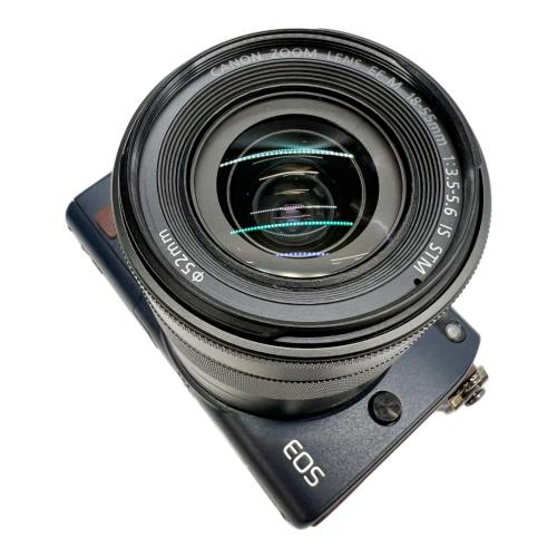 ミラーレス一眼カメラ EOS M2
