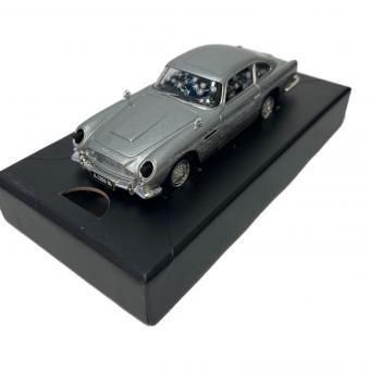 CORGI (コーギ) 1/36 アストンマーチン