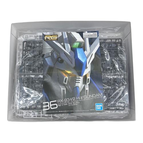 BANDAI (バンダイ) 1/144 RG Hi-νガンダム 「機動戦士ガンダム 逆襲のシャア ベルトーチカ・チルドレン」 ガンプラ