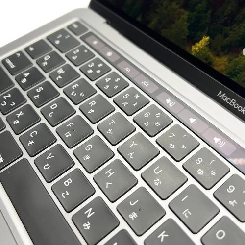 MacBook Pro　Mid 2020 13インチ A2251