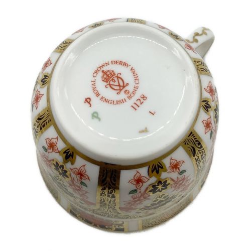 ROYAL CROWN DERBY (ロイヤルクラウンダービー) カップ&ソーサー