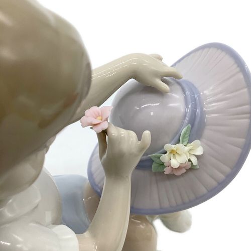 LLADRO (リヤドロ) フィギュリン おめかししようね｜トレファクONLINE