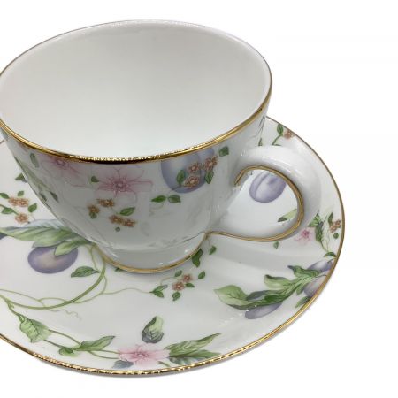 Wedgwood (ウェッジウッド) ティーカップ&ソーサーセット スウィート