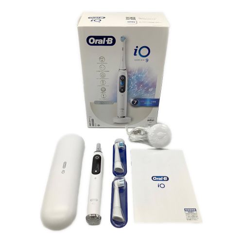 BRAUN (ブラウン) 電動歯ブラシ 開封済み未使用品 iom 9 IO oral-b