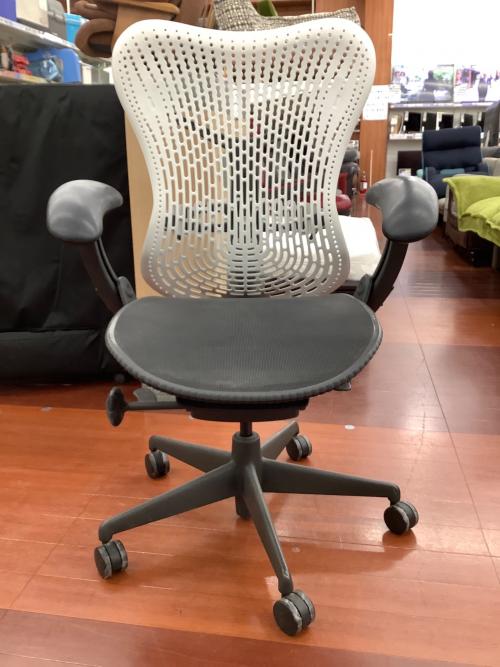 Herman Miller (ハーマンミラー) ミラチェア ブラック×ホワイト 1人掛け AJG1BBZMBK7Q01