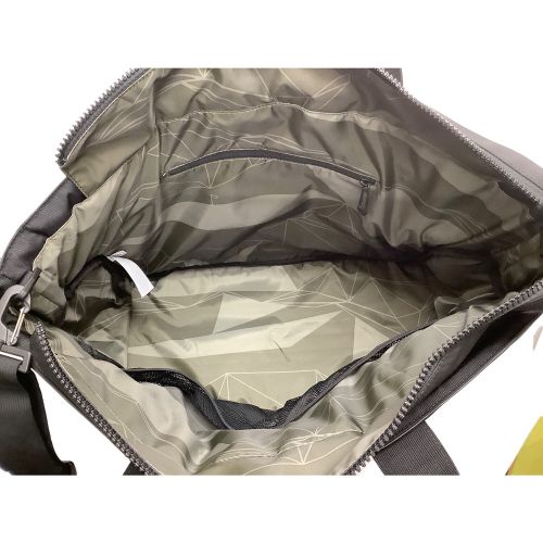 adidas (アディダス) ゴルフバッグAD23FW MKO81 IA2681  シューズケース付き バーサタイル トートバッグ