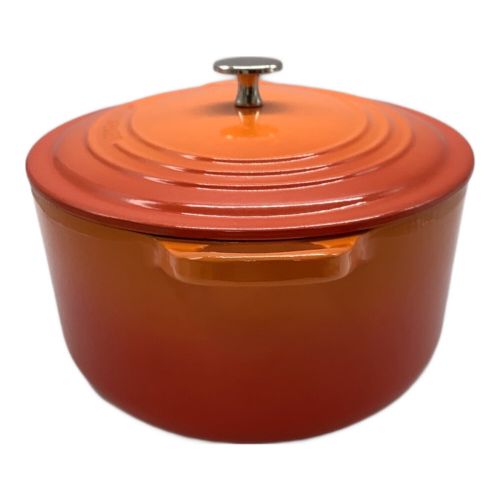 LE CREUSET (ルクルーゼ) ココットオーバル