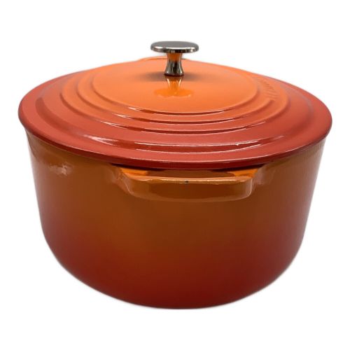 LE CREUSET (ルクルーゼ) ココットオーバル