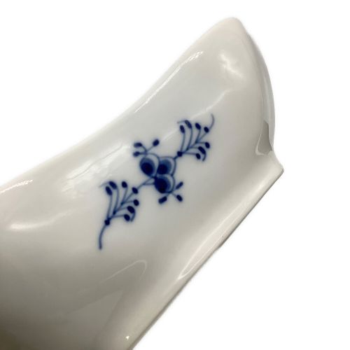 ROYAL COPENHAGEN (ロイヤル・コペンハーゲン) サラダボウル 20cm ブルーフルーテッド