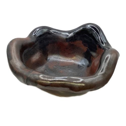 清水六兵衛 (シミズロクベイ) 変形鉢