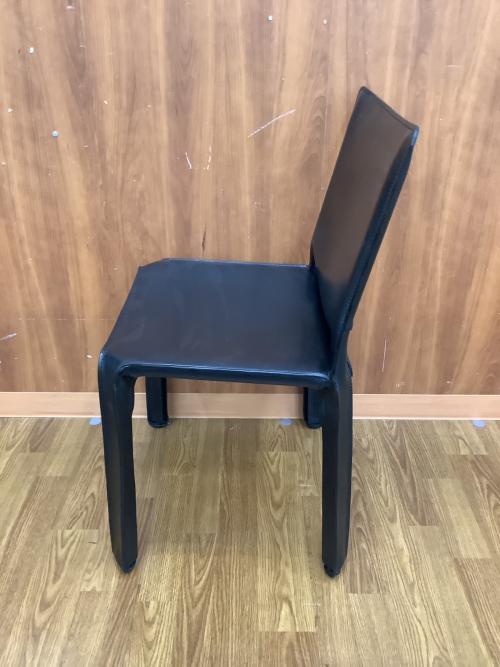 CASSINA 412CAB アームレスチェア ブラック