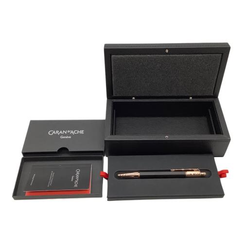 CARAN d'ACHE (カランダッシュ) ボールペン ピンクゴールド×ブラック バリアス エボニー