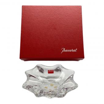 Baccarat (バカラ) ガラストレー