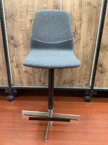 未使用 BoConcept ボーコンセプト クッション2点セット デザイナークッション | 今すぐインテリアをグレードアップ