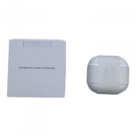Apple (アップル) AirPods4 (ANC) MXP93J/A (A3055)｜トレファクONLINE