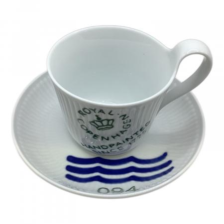 ロイヤルコペンハーゲンシグネチャーカップu0026ソーサー(2客)プレート