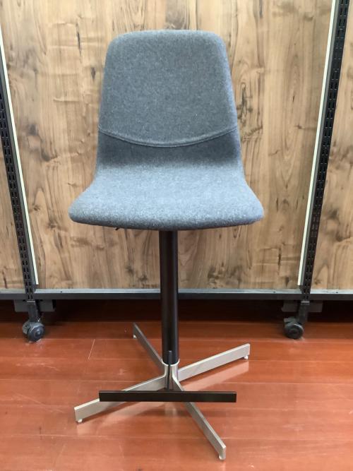 BoConcept (ボーコンセプト) 昇降式カウンターチェアー グレー London