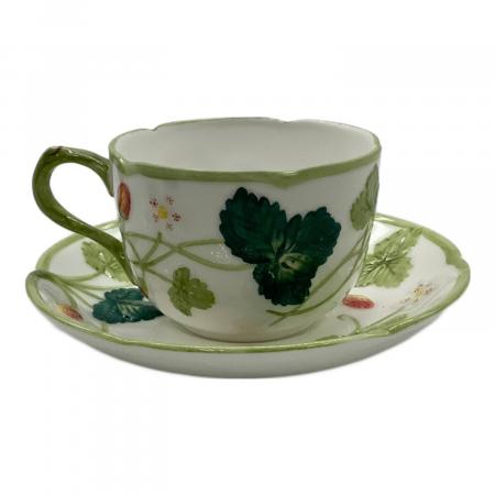 MINTON (ミントン) ティーカップ&ソーサー ヴィクトリアストロベリー