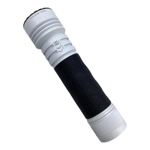 OLIGHT (オーライト) Seeker4PRO