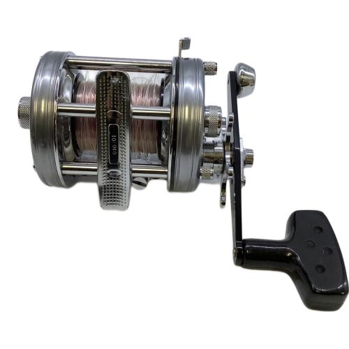 Abu Garcia (アブガルシア) ベイトリール 6500CS ROCKET