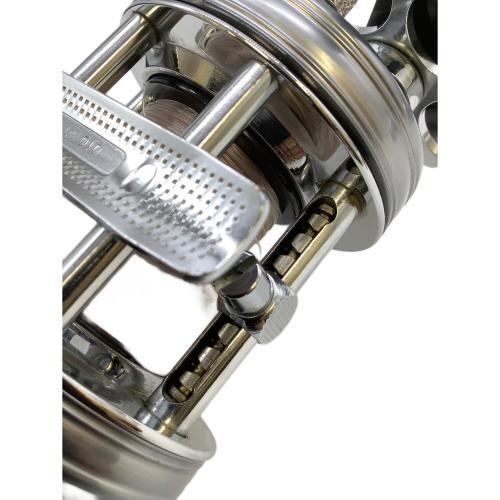 Abu Garcia (アブガルシア) ベイトリール 6500CS ROCKET