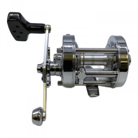 Abu Garcia (アブガルシア) ベイトリール 6500CS ROCKET｜トレファクONLINE