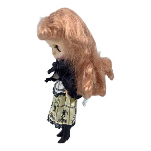 TAKARA TOMY (タカラトミー) ネオブライス 「ハートオブモンマルトル」 ドール