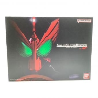 仮面ライダーOOO(オーズ) (カメンライダーオーズ) オーズドライバーver.10th 仮面ライダー COMPLETE SELECTION MODIFICATION オーメダルホルダー付